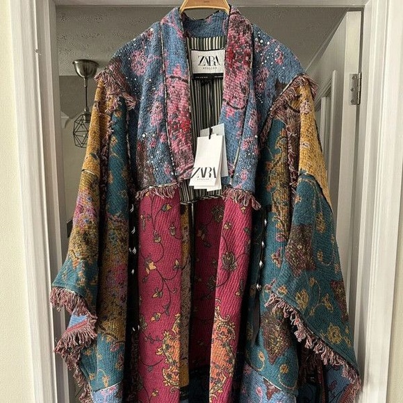 Zara Atelier Patchwork Poncho Limited Edition - Picture 13 of 13